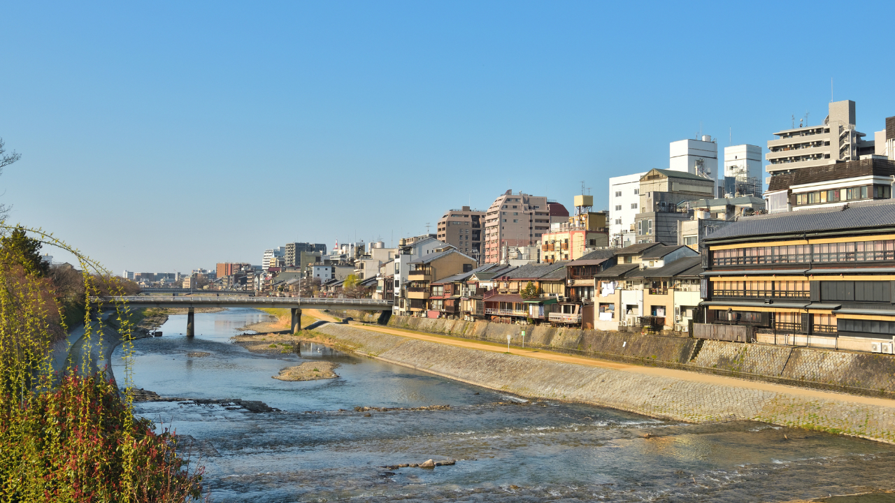 一棟物と区分マンション　京都で投資するならどちらが有利？