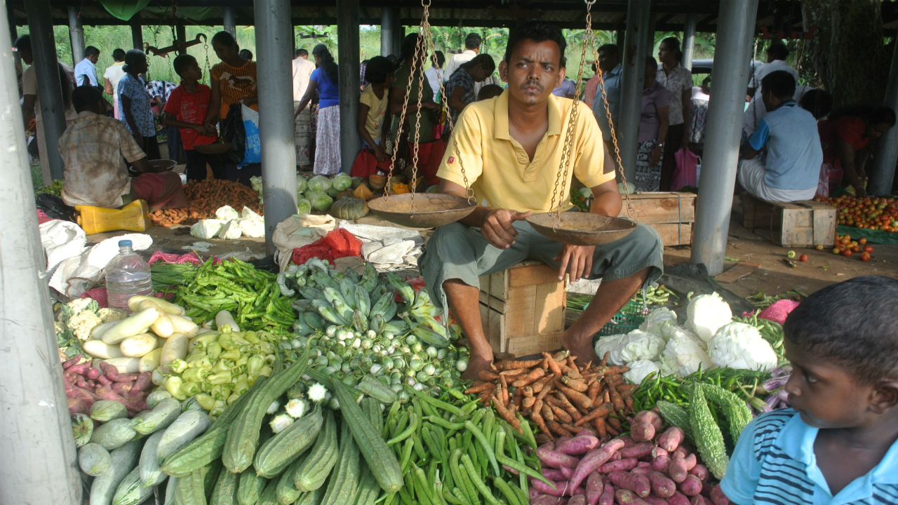スリランカ経済に打撃を与える「利下げ政策」
