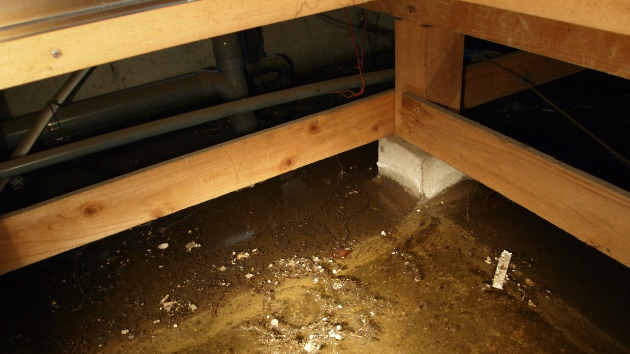 建売住宅の「床下の水漏れ」をチェックする方法