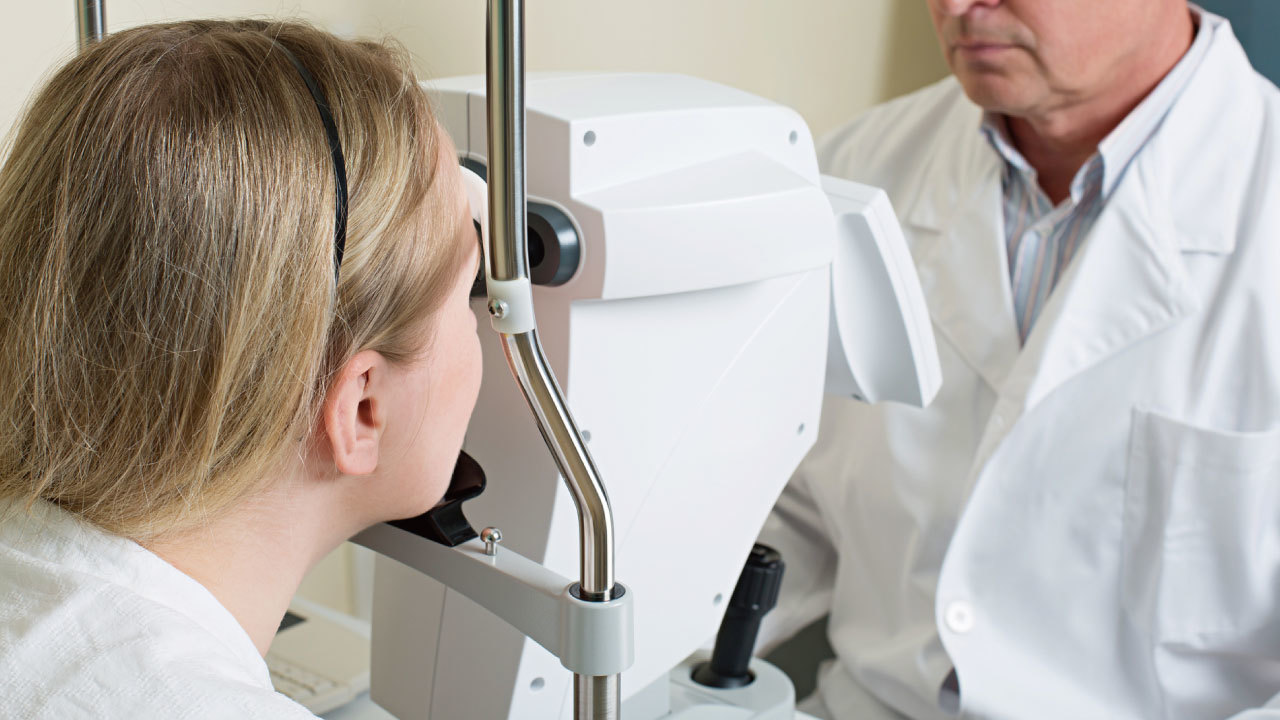 視力検査、視野検査、眼底検査――代表的な目の検査方法