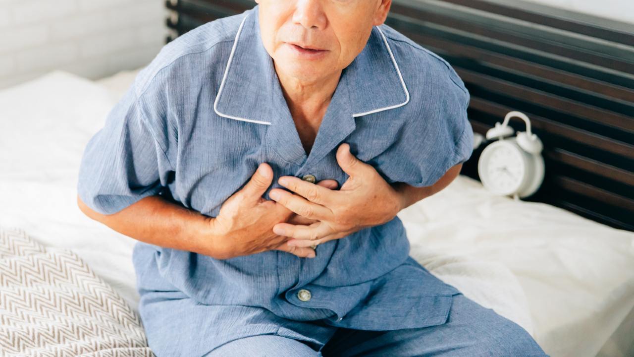 早朝に胸が痛くなるのは病気？…日本人の死因第2位「心臓病」にまつわるQ&amp;A