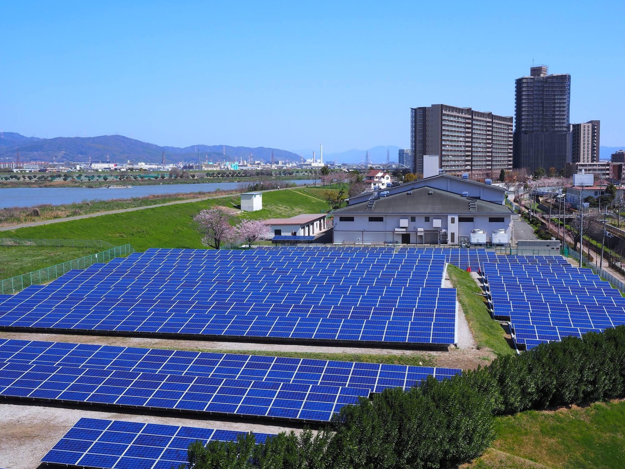 太陽光発電投資が「まだまだ儲かる」といえる理由