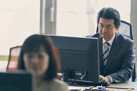 中小企業の悩み 二代目社長 社員はどうすれば満足するか 富裕層向け資産防衛メディア 幻冬舎ゴールドオンライン