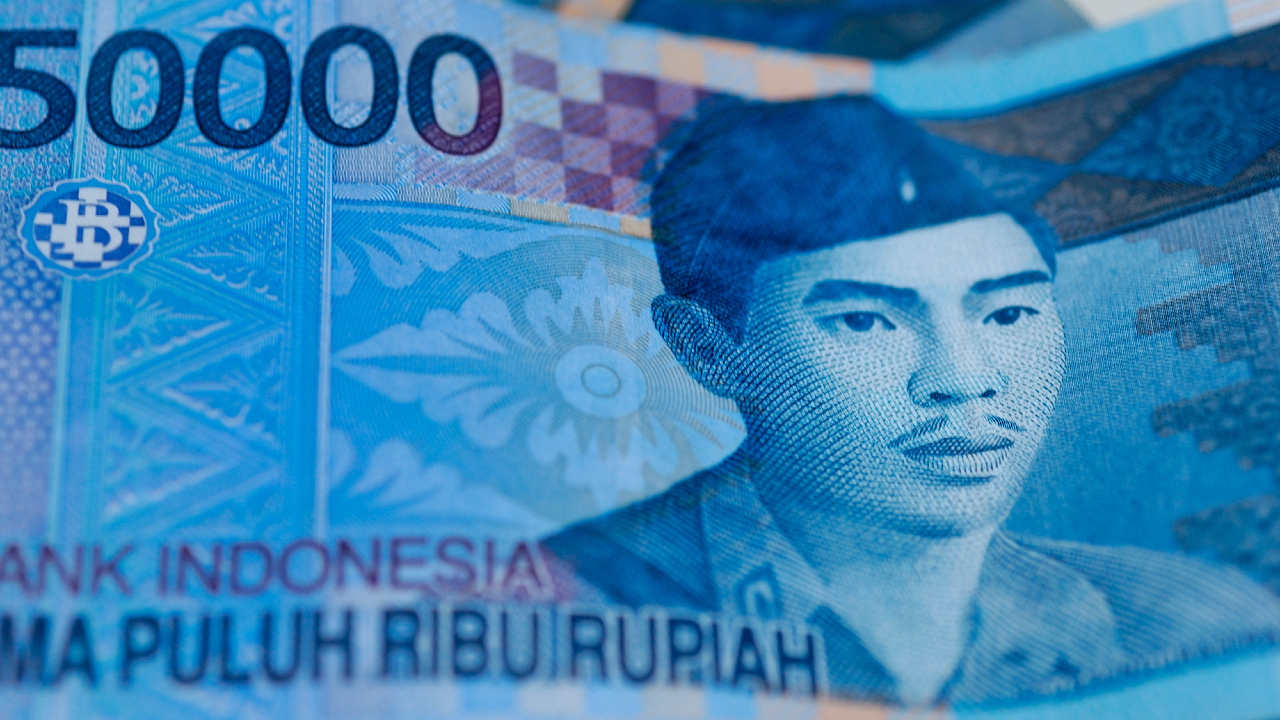 インドネシア中銀、市場予想に反し利下げ