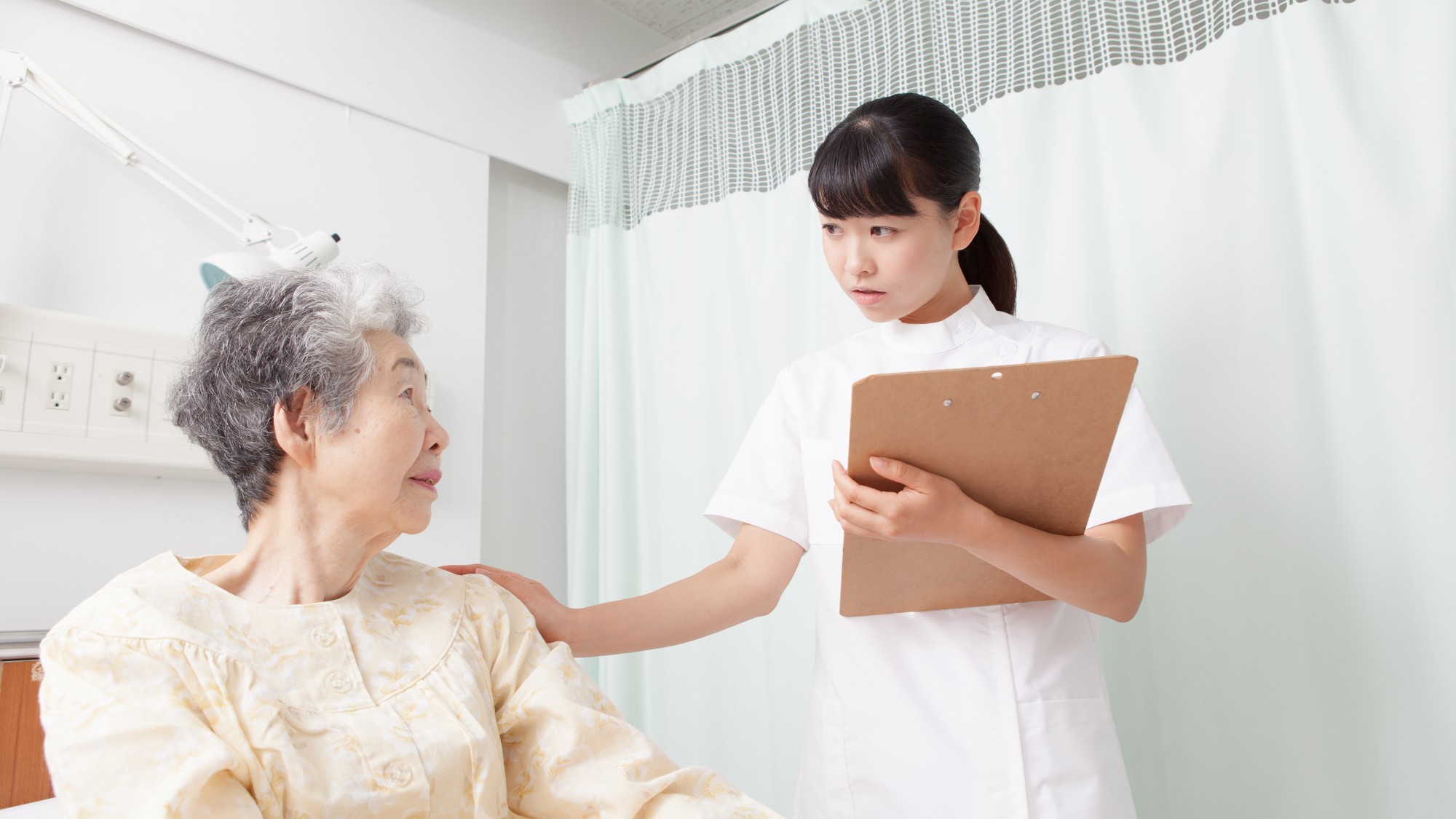 昭和世代は逆ギレ傾向が…看護師に聞く「困った患者さん」対策