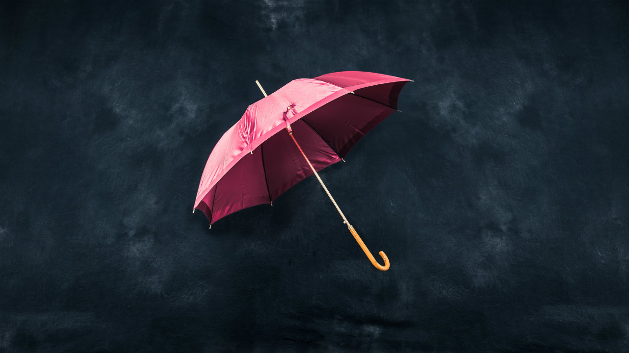 銀行の手のひら返し　「雨の日に傘をとりあげる」仕打ちとは？ 