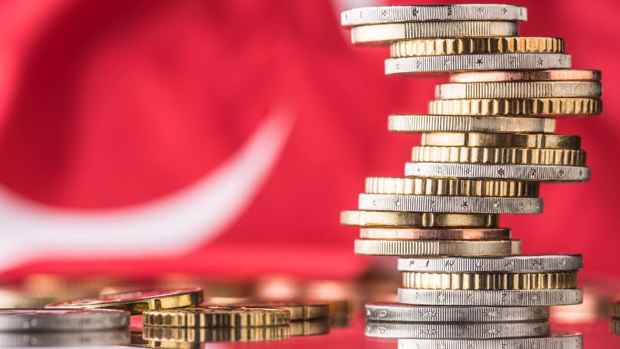 トルコ中銀総裁更迭、問題は何か