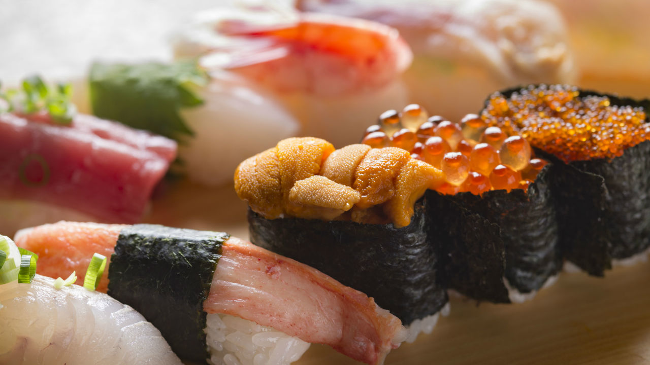 毎月25万円の差…「安くておいしい寿司屋」で働く社員の給料