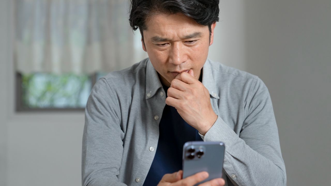 ぜひ一度店舗にいらしてください…。退職金が振り込まれた後、銀行からかかってくる電話に用心すべきワケ【Q&amp;A】