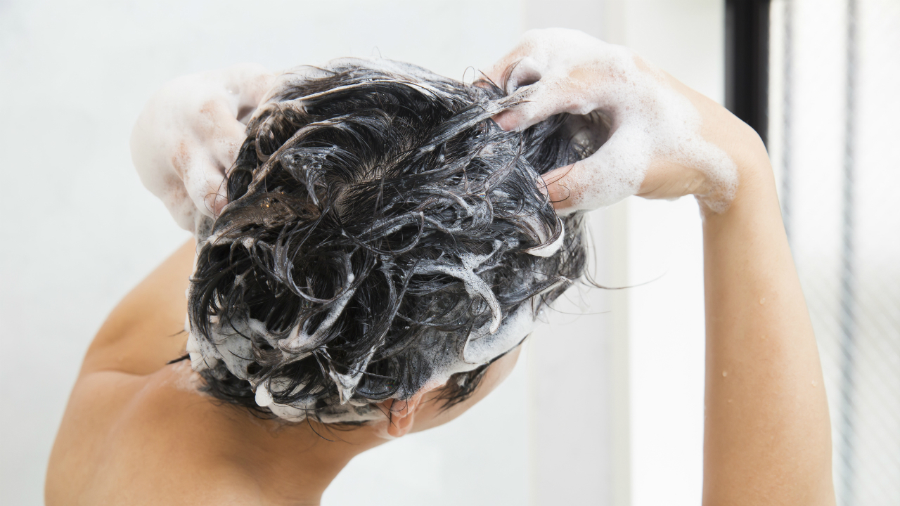健全な頭皮を保つための「髪の洗い方」