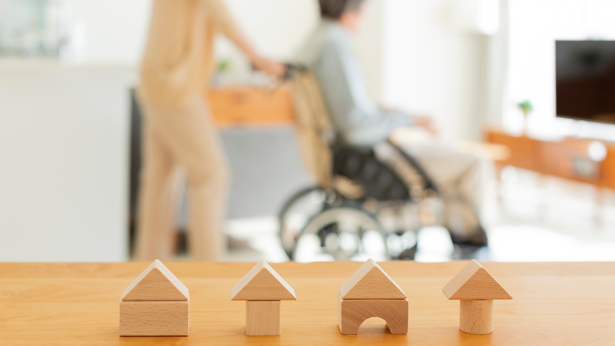 老人ホーム入居で相続税激増!?「小規模宅地等の特例」の注意点