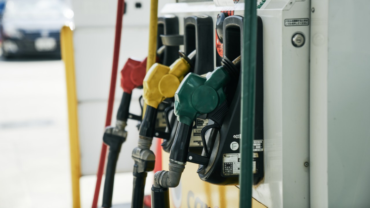 ガソリン価格、高すぎる…客に困ったスタンドが「価格競争」を仕掛ける可能性は？